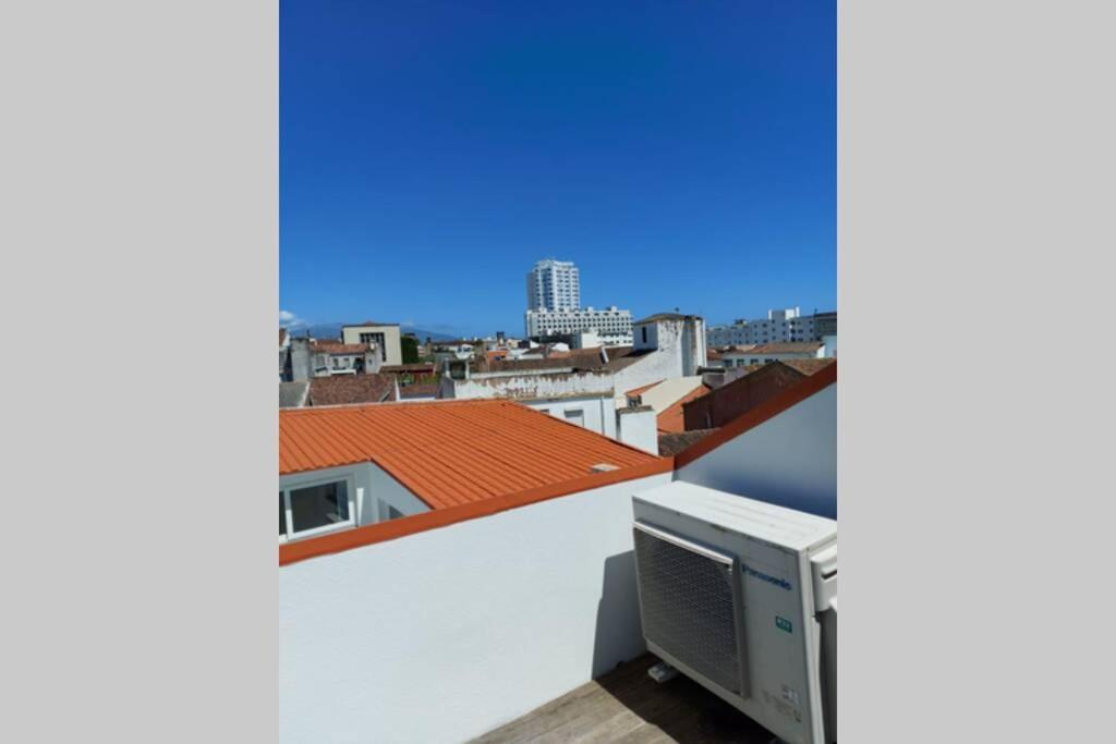 Azorean Flats V Heart Of Ponta Delgada - Centro Экстерьер фото